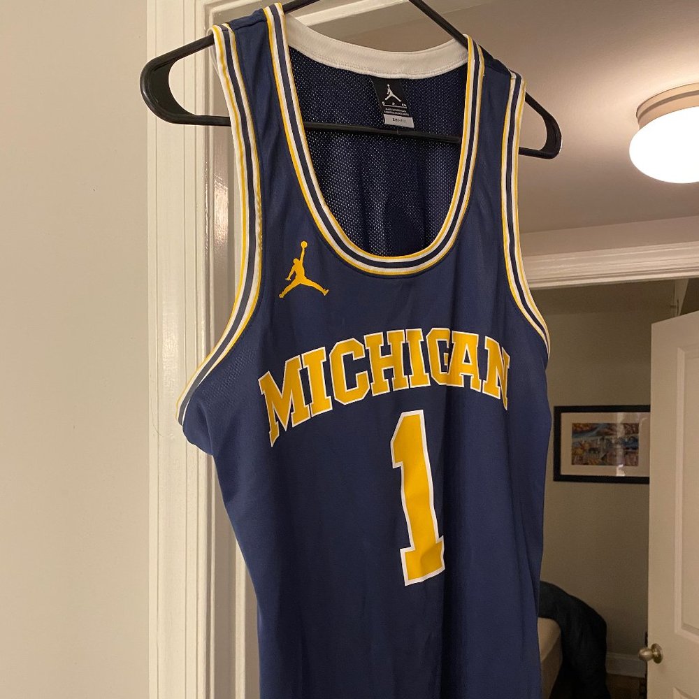 U of Michigan Jordan Brand Basketball Jersey sz S